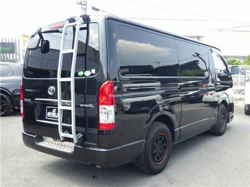 HIACE