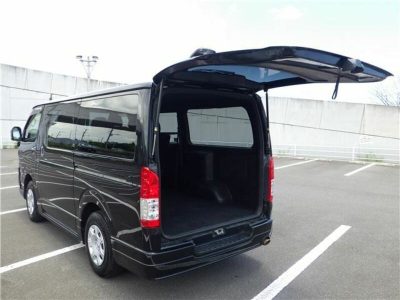 HIACE