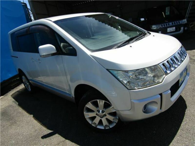 DELICA D5