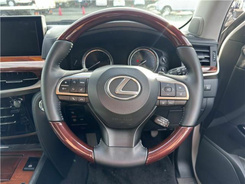 LX