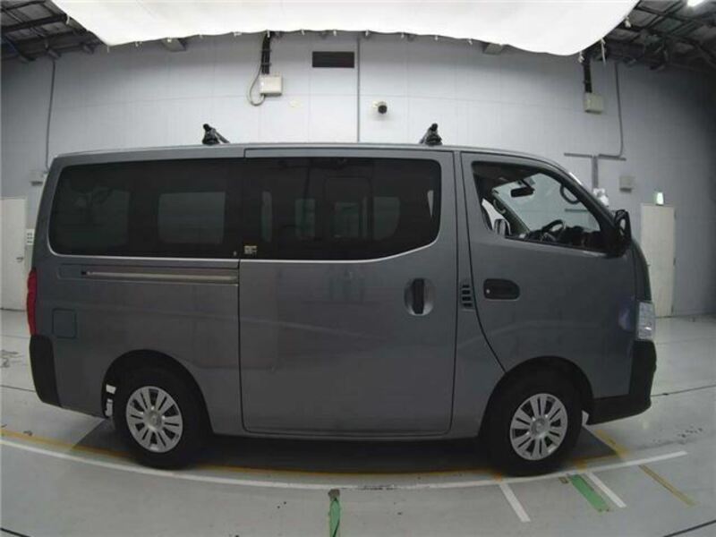 NV350 CARAVAN