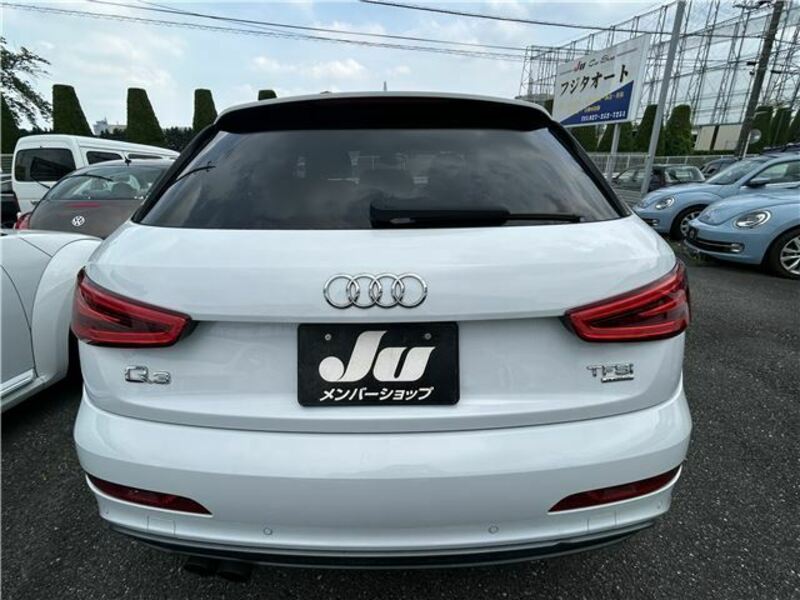 Q3
