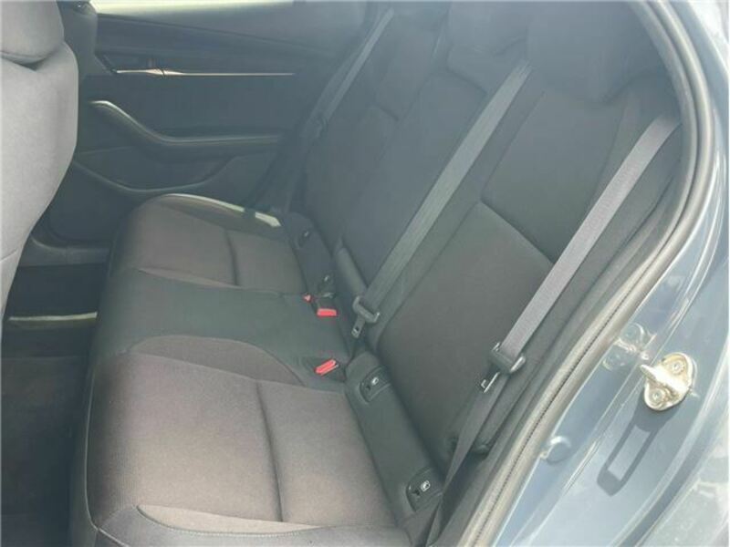 MAZDA3