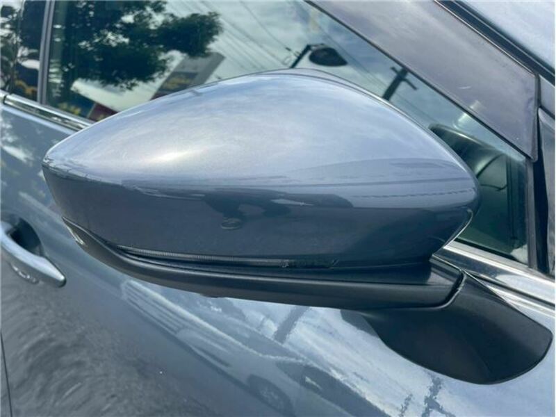 MAZDA3