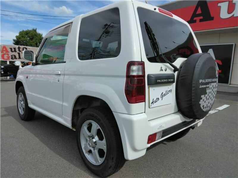 PAJERO MINI