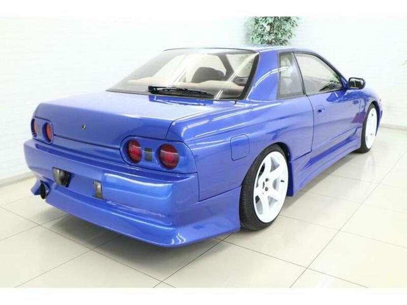 SKYLINE