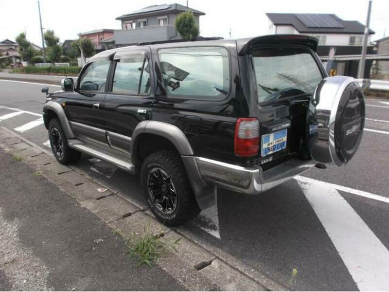 HILUX SURF