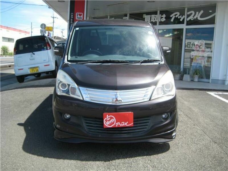 DELICA D2