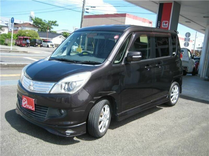 DELICA D2