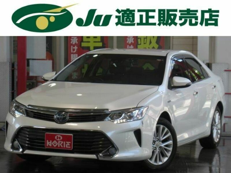 TOYOTA CAMRY