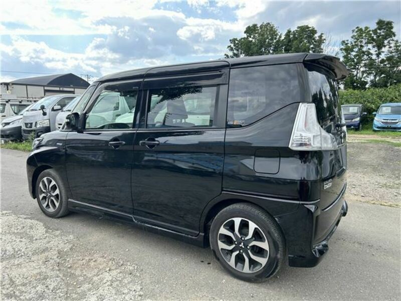 DELICA D2