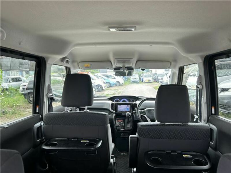 DELICA D2