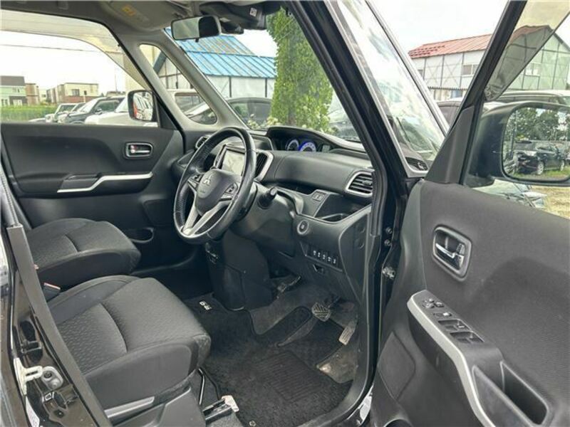 DELICA D2