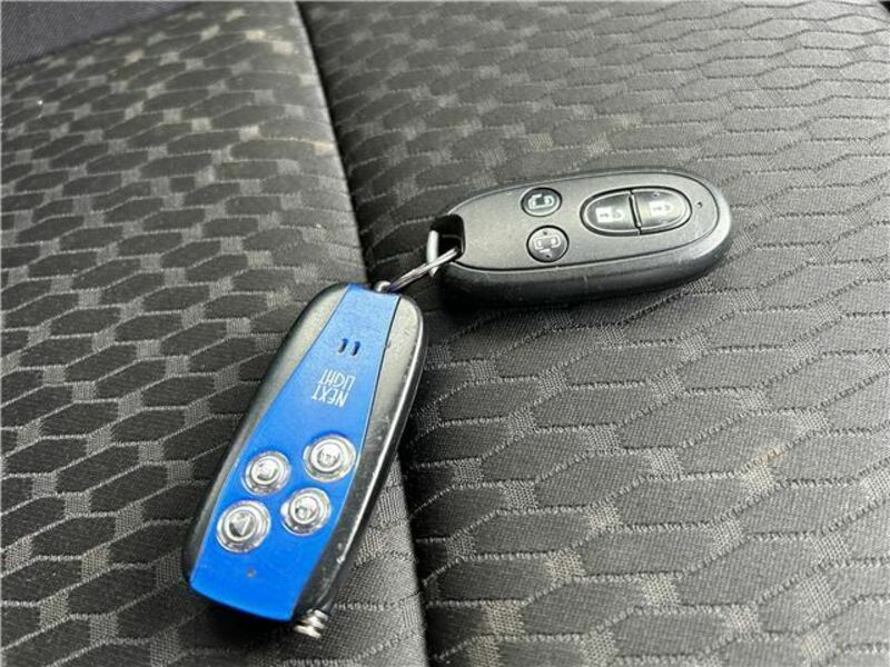 DELICA D2