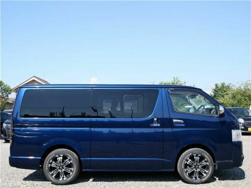 HIACE