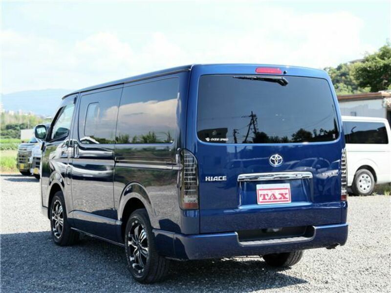 HIACE