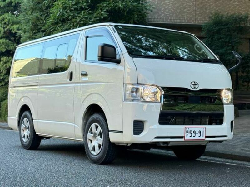 HIACE VAN