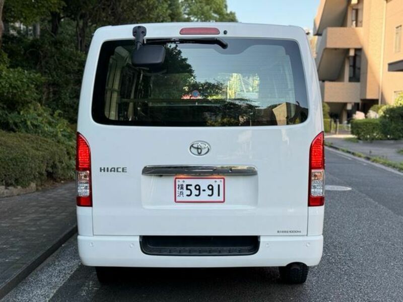 HIACE VAN