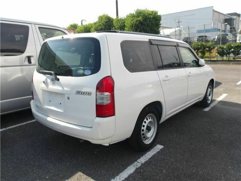 SUCCEED VAN