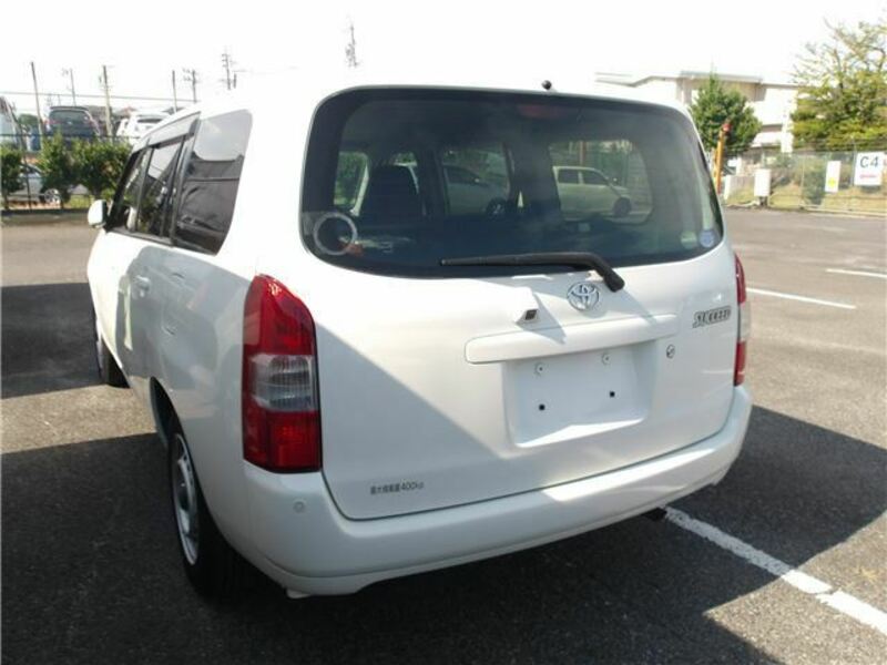 SUCCEED VAN