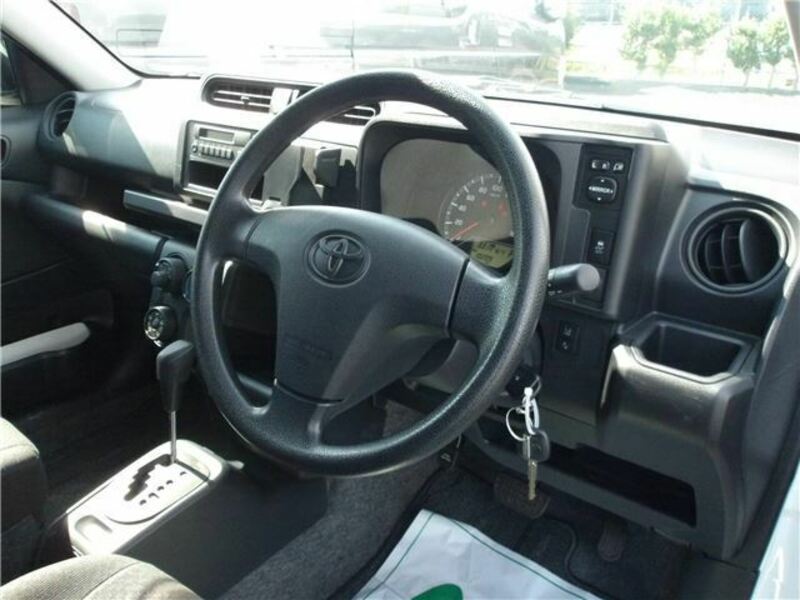 SUCCEED VAN