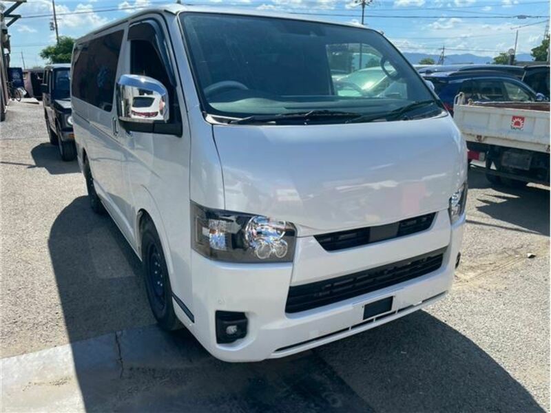 HIACE VAN