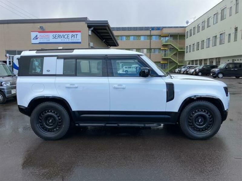 DEFENDER
