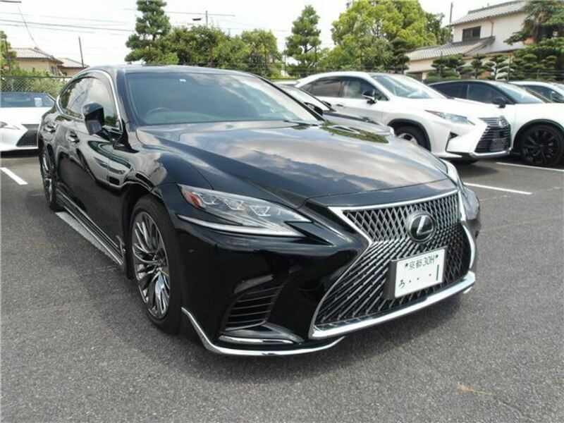LEXUS LS