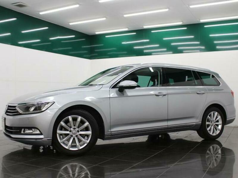 PASSAT VARIANT