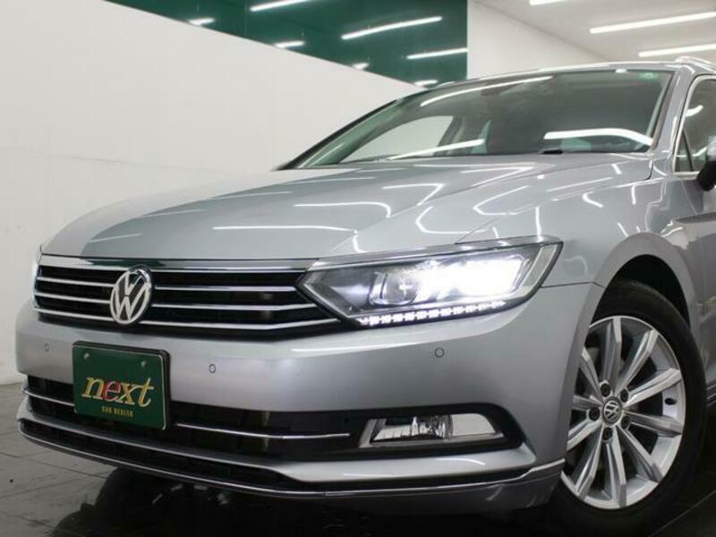 PASSAT VARIANT