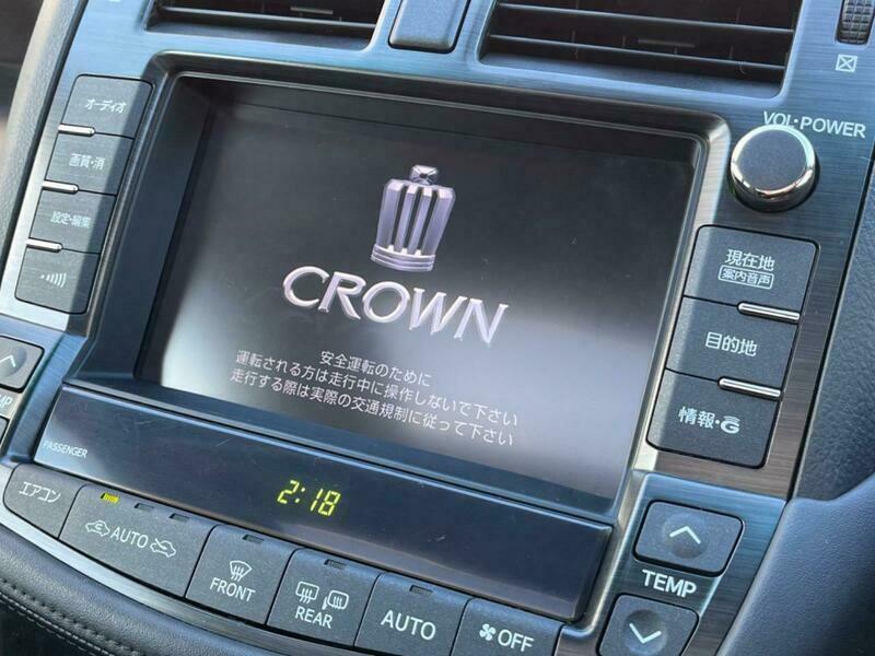 CROWN