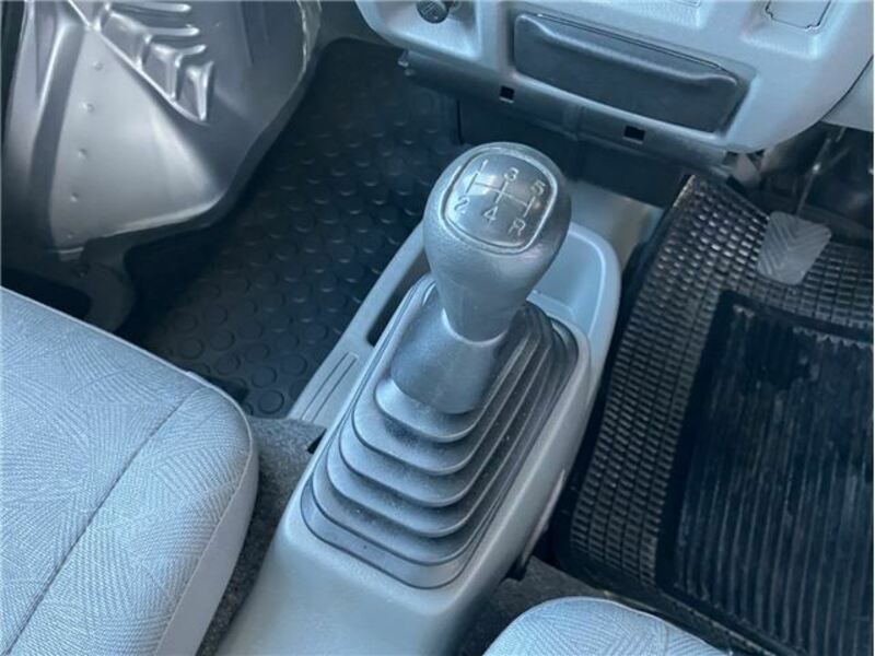 CLIPPER VAN