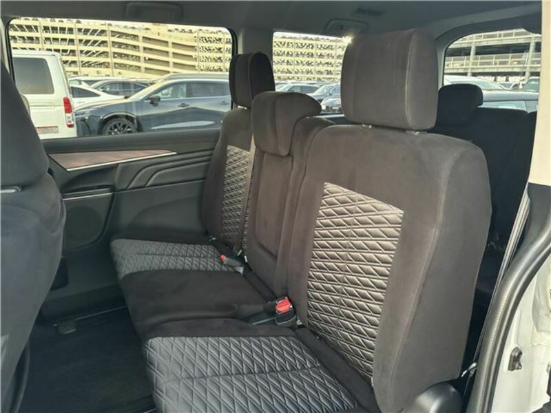 DELICA D5