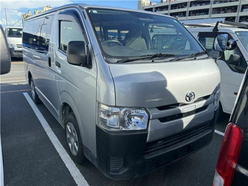 HIACE VAN