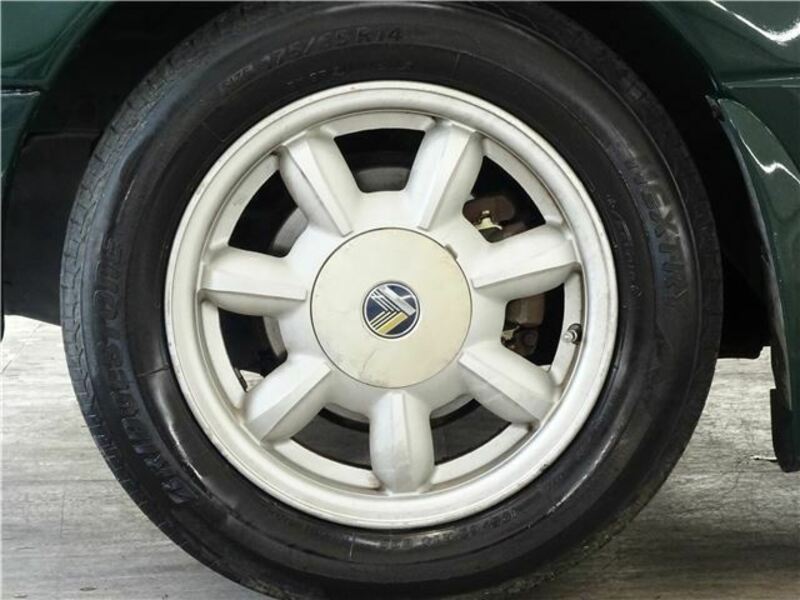 EUNOS ROADSTER