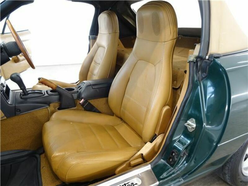 EUNOS ROADSTER