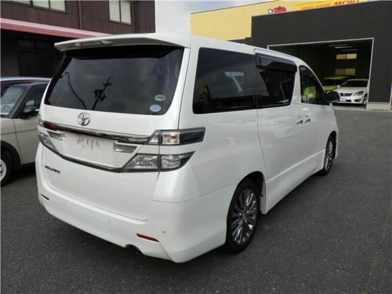VELLFIRE