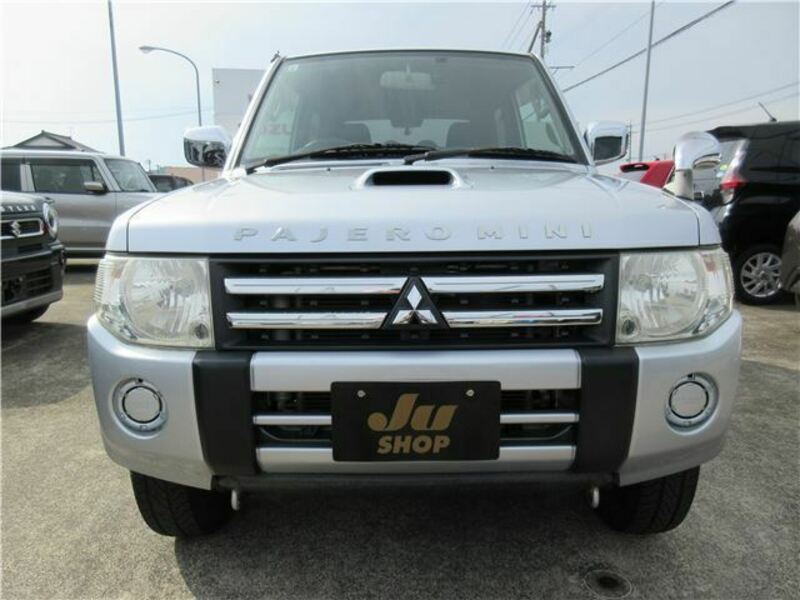 PAJERO MINI
