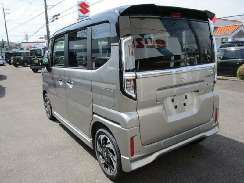 SPACIA CUSTOM