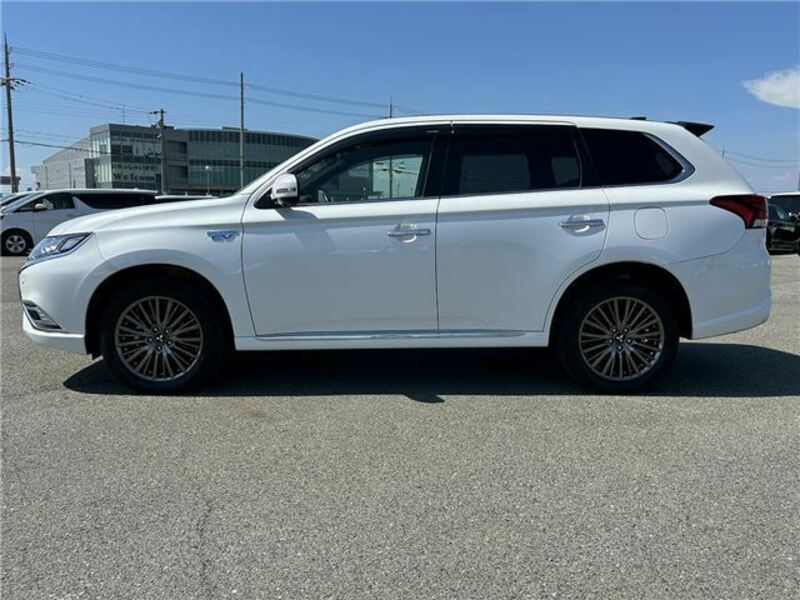 OUTLANDER