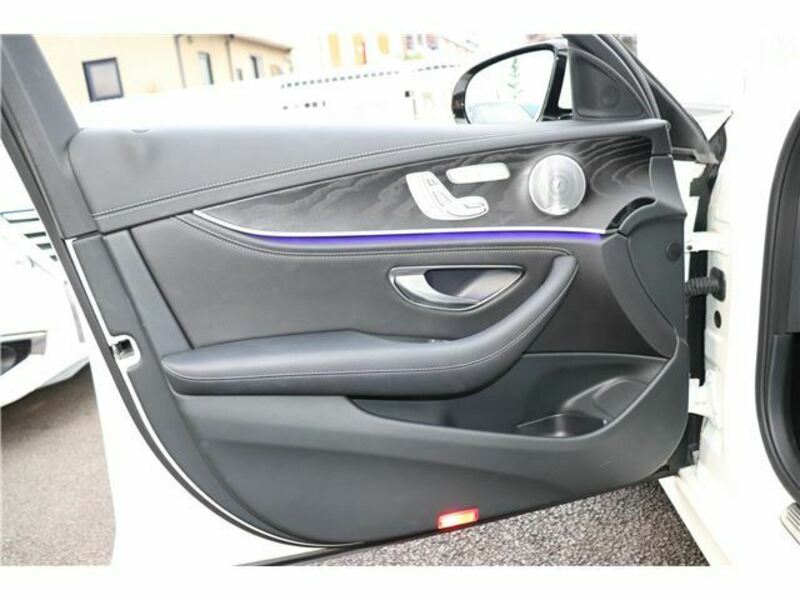 E-CLASS