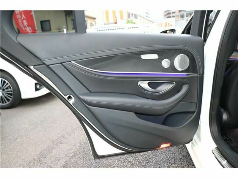 E-CLASS