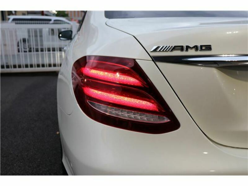 E-CLASS