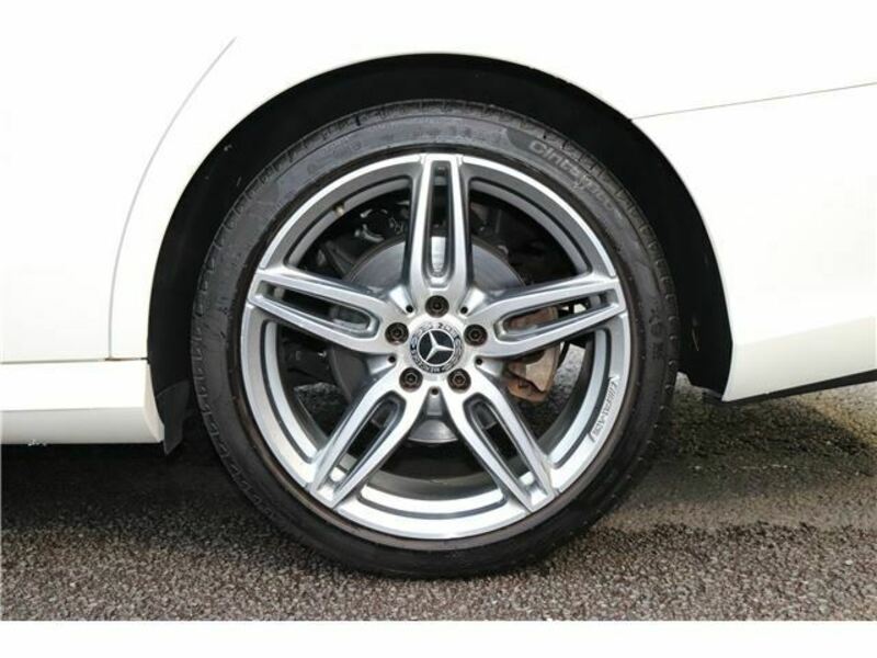 E-CLASS