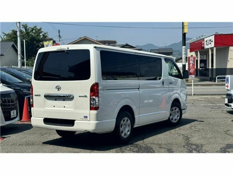 HIACE