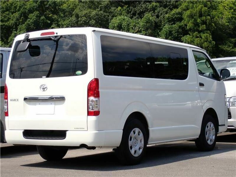 HIACE VAN