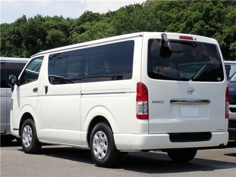 HIACE VAN