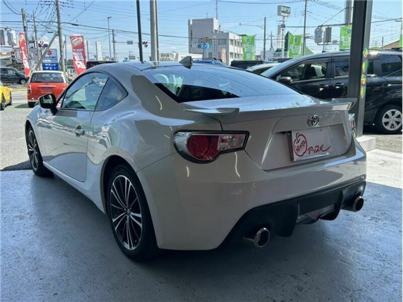 86