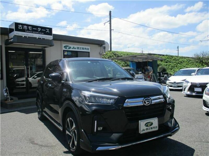 DAIHATSU ROCKY
