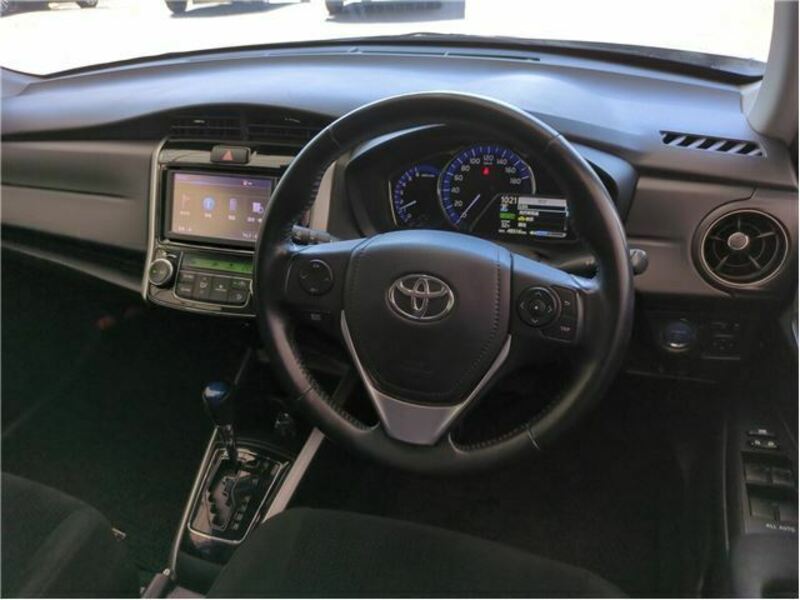 COROLLA FIELDER